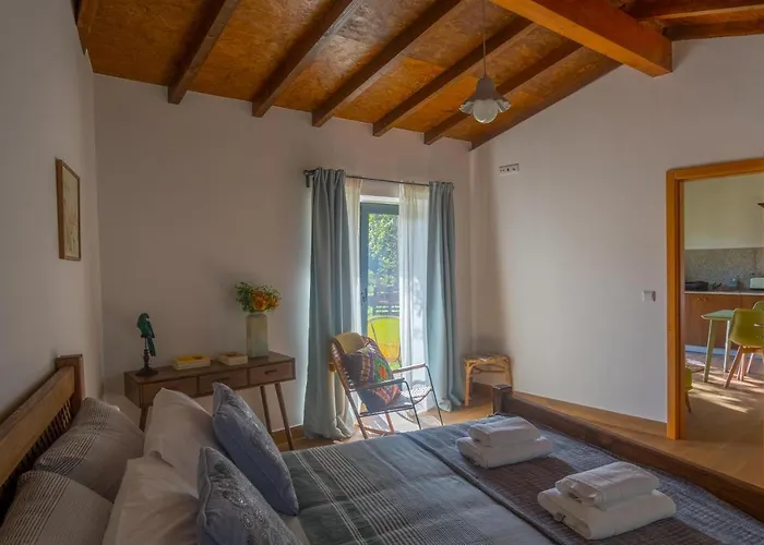 Casas Do Prazo - * Nogueira (Viana do Castelo)